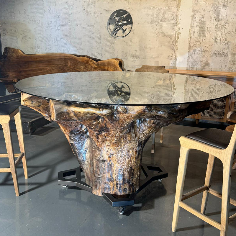 Small Walnut Body Bar Table