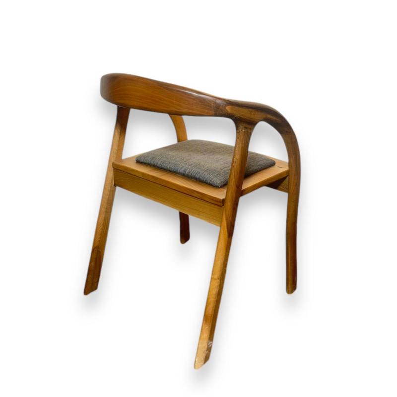 Walnut Chair SM2-Ç